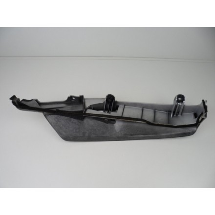 MANIGLIONE SOTTOSELLA SUPPORTO POSTERIORE DESTRO SUZUKI AN 250 BURGMAN K1 2001