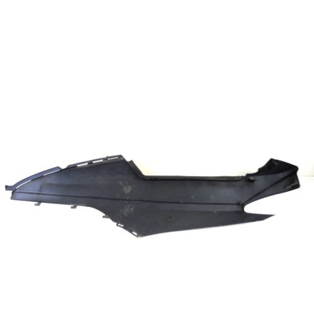 CARENA CODONE COPERCHIO TELAIO POSTERIORE DESTRO SUZUKI AN 400 BURGMAN 2000