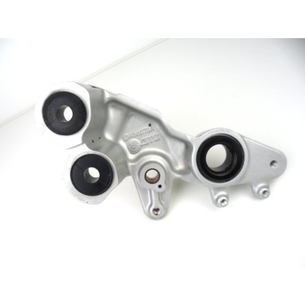 SUPPORTO CON PEDANA ANTERIORE PILOTA DESTRA DUCATI MULTISTRADA 1100 S 2009