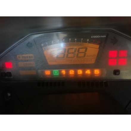 STRUMENTO CRUSCOTTO STRUMENTAZIONE CONTACHILOMETRI SUZUKI AN 650 BURGMAN K4 2004