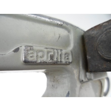 SUPPORTO CON PEDANA ANTERIORE PILOTA SINISTRA APRILIA AF1 125 Project 108 1987