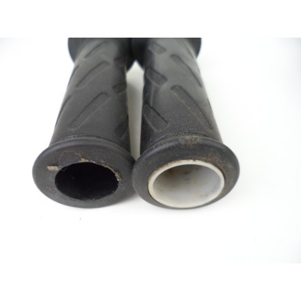 COMANDO GAS COMPLETO DI CAVI ACCELERATORE E MANOPOLE SUZUKI AN 250 BURGMAN 1998