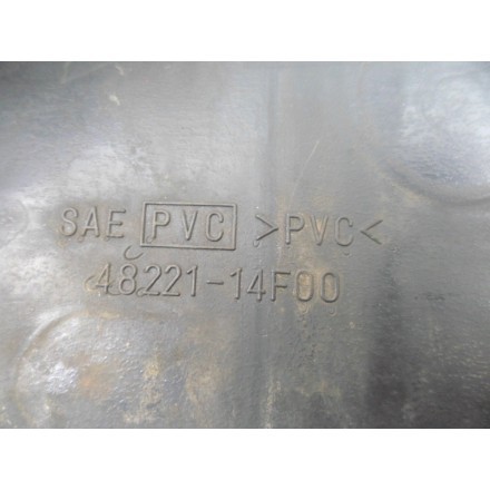 COPPIA TAPPETINI IN GOMMA PER PEDANE ANTERIORI SUZUKI AN 250 BURGMAN 1998