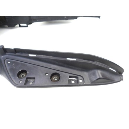 PEDANA POGGIA PIEDI CARENA CENTRALE INFERIORE OEM SUZUKI AN 250 BURGMAN 1998