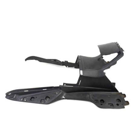 PEDANA POGGIA PIEDI CARENA CENTRALE INFERIORE OEM SUZUKI AN 250 BURGMAN 1998