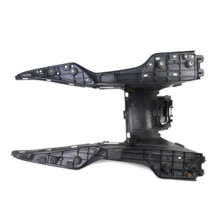 PEDANA POGGIA PIEDI CARENA CENTRALE INFERIORE OEM SUZUKI AN 250 BURGMAN 1998