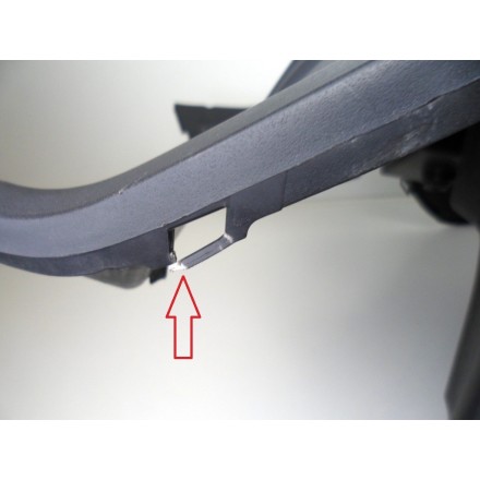 CONTROSCUDO CARENA RETROSCUDO VANO PORTA OGGETTI OEM SUZUKI AN 250 BURGMAN 1998