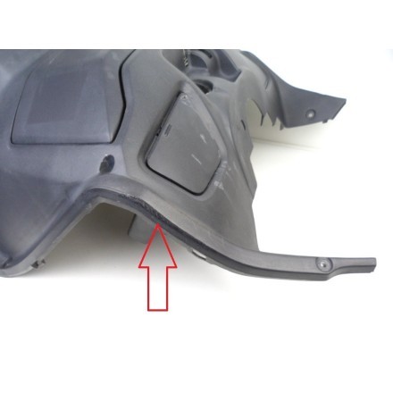 CONTROSCUDO CARENA RETROSCUDO VANO PORTA OGGETTI OEM SUZUKI AN 250 BURGMAN 1998