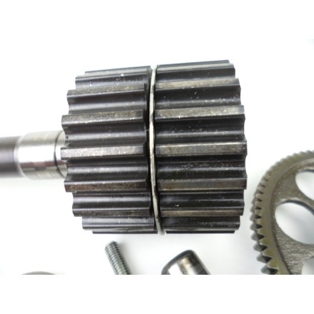 KIT INGRANAGGI DISTRIBUZIONE MOTORE CON INTERMEDIO DUCATI 1198 Superbike 2010