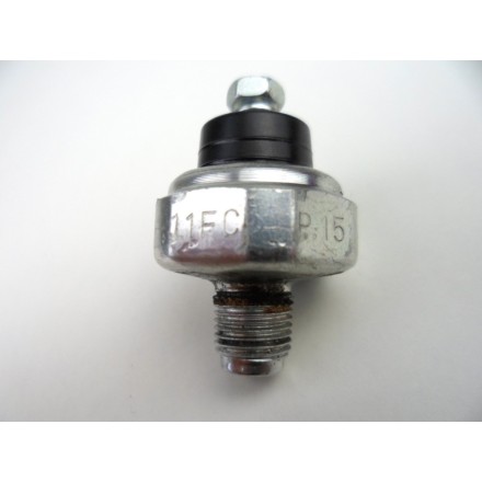 SENSORE OLIO PRESSOSTATO OLIO MOTORE SUZUKI DL 1000 V-STROM 2005