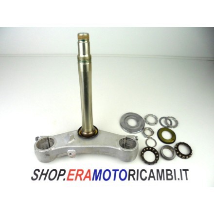 PIASTRA BASE CANOTTO SUPPORTO INFERIORE FORCELLA SUZUKI V-STROM 1000 2002