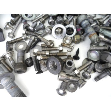 KIT VITERIA BULLONERIA VARIA PERNI VITI BULLONI TRIUMPH SPEED TRIPLE 1050 2011