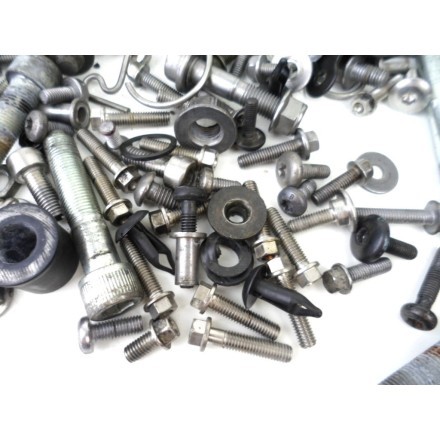 KIT VITERIA BULLONERIA VARIA PERNI VITI BULLONI TRIUMPH SPEED TRIPLE 1050 2011