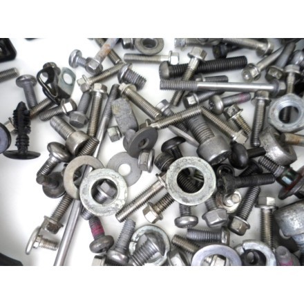 KIT VITERIA BULLONERIA VARIA PERNI VITI BULLONI TRIUMPH SPEED TRIPLE 1050 2011