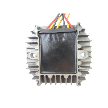 REGOLATORE DI TENSIONE RADDRIZZATORE DI CORRENTE TRIUMPH SPEED TRIPLE 1050 2011