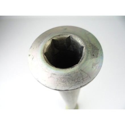 ASSE PERNO ASSIALE FISSAGGIO FORCELLONE / MOTORE TRIUMPH SPEED TRIPLE 1050 2011