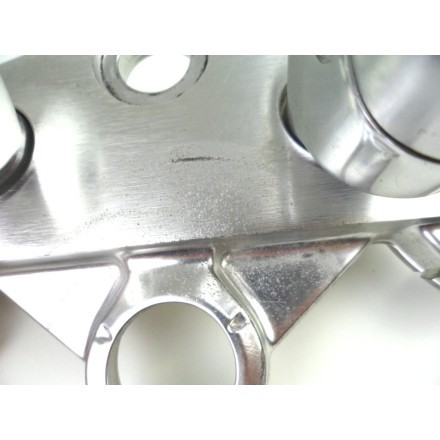 PIASTRA SUPERIORE BASE DI STERZO FORCELLA TRIUMPH SPEED TRIPLE 1050 2011