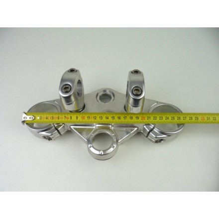 PIASTRA SUPERIORE BASE DI STERZO FORCELLA TRIUMPH SPEED TRIPLE 1050 2011