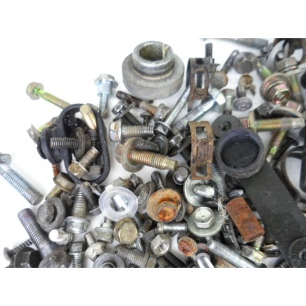 KIT VITERIA BULLONERIA VARIA PERNI VITI BULLONI HONDA PANTHEON 150 Fes 2000