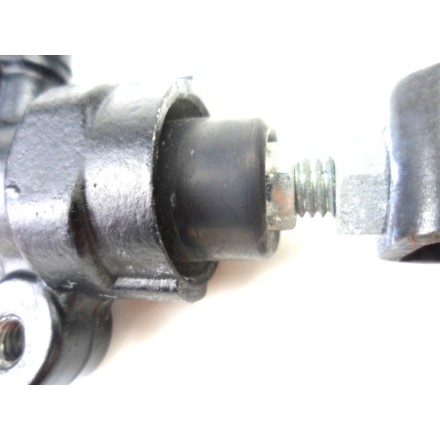 POMPA FRENO POSTERIORE CON TUBO E VASCHETTA OLIO HONDA HORNET 600 2003/2004