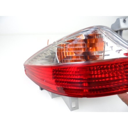 FARO FANALE GRUPPO OTTICO PROIETTORE LUCE POSTERIORE SUZUKI BURGMAN 125 UH 2007