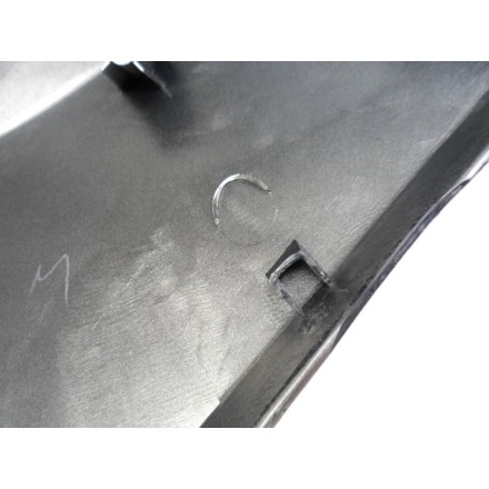 CARENA PARAFANGO ANTERIORE INFERIORE SUZUKI AN 400 BURGMAN 2002 BUSINESS