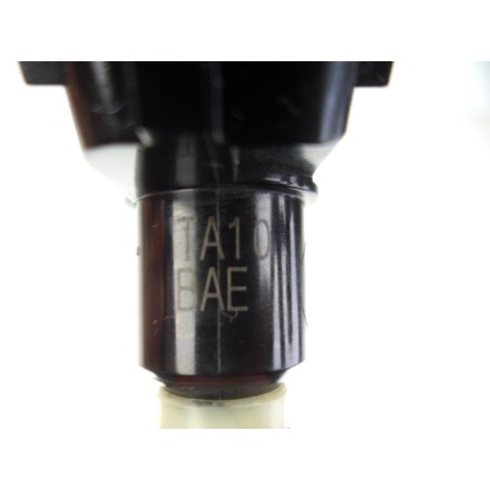 KIT x3 INIETTORI BENZINA CORPO FARFALLATO -MOTORE TRIUMPH SPEED TRIPLE 1050 2005