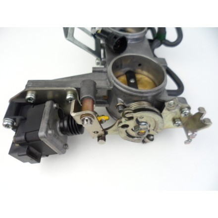 KEIHIN CORPO FARFALLATO INIEZIONE BENZINA MOTORE TRIUMPH SPEED TRIPLE 1050 2005