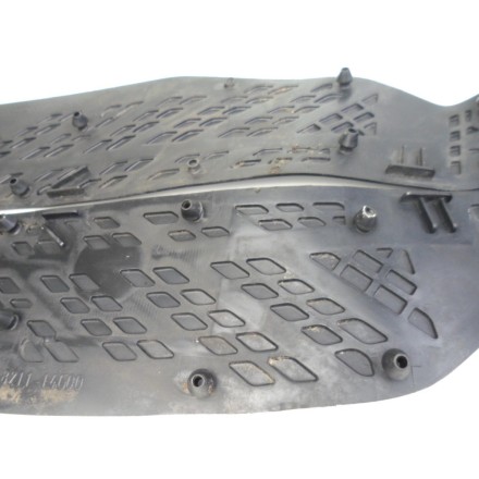 KIT 4 TAPPETINI GOMME RIVESTIMENTO TAPPETI PEDANE SUZUKI AN 400 BURGMAN 2005