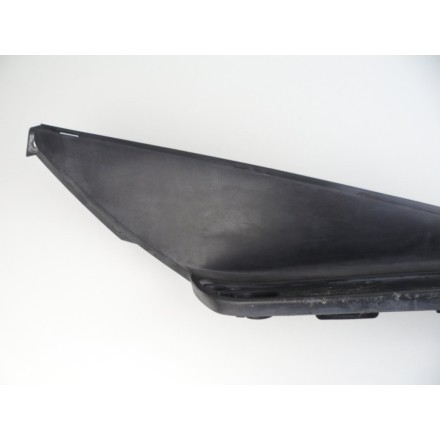 COPPIA PEDANE RIVESTIMENTI INFERIORI POGGIA PIEDI SUZUKI AN 400 BURGMAN 2005