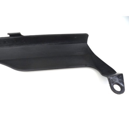 PLASTICA CARTER CATENA PROTEZIONE FORCELLONE PARACATENA YAMAHA YZF-R6 2003