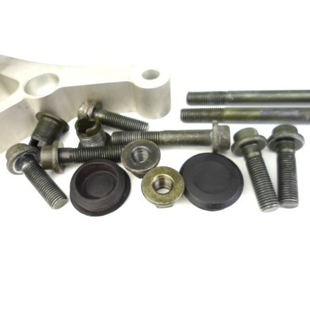 KIT VITERIA BULLONERIA STAFFE FISSAGGIO TELAIO / MOTORE YAMAHA YZF-R6 2003