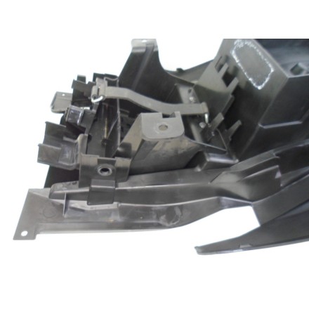 CARENA VANO BATTERIA INTERNO PARAFANGO POSTERIORE SUZUKI V-STROM 650 ABS 2012