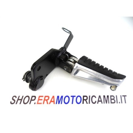 SUPPORTO CON PEDANA ANTERIORE GUIDA PILOTA DESTRA SUZUKI V-STROM 650 ABS 2012