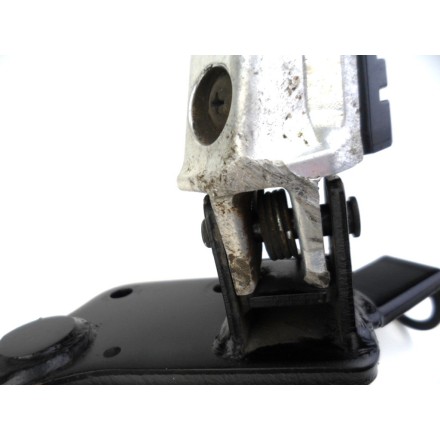 SUPPORTO CON PEDANA ANTERIORE GUIDA PILOTA DESTRA SUZUKI V-STROM 650 ABS 2012