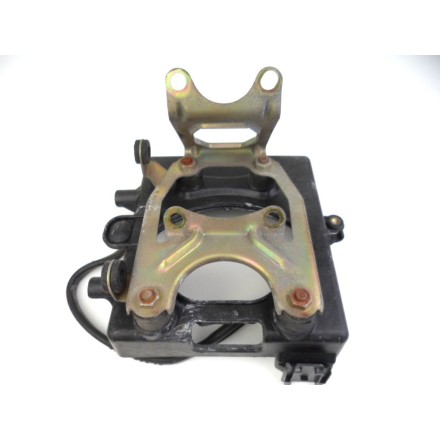 SUPPORTO VANO PORTA BATTERIA SOTTO SERBATOIO INTERNO DUCATI MONSTER 620 2003