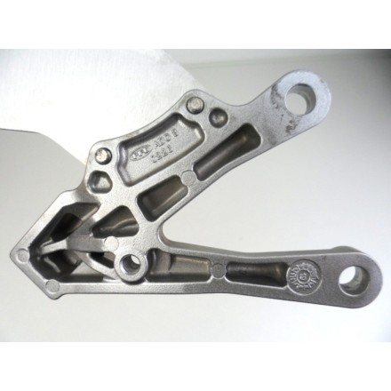 SUPPORTO COMPLETO DI PEDANA ANTERIORE PILOTA SINISTRA KAWASAKI NINJA ZX-10R 2007