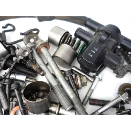 KIT VITERIA BULLONERIA PERNI VITI BULLONI DEL MOTORE KAWASAKI NINJA ZX-10R 2007