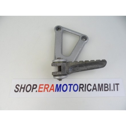 SUPPORTO CON PEDANA POSTERIORE PASSEGGERO SINISTRA CAGIVA MITO 125 EV 1998 SUPPORTO CON PEDANA POSTERIORE PASSEGGERO SINISTRA CAGIVA MITO 125 EV 1998