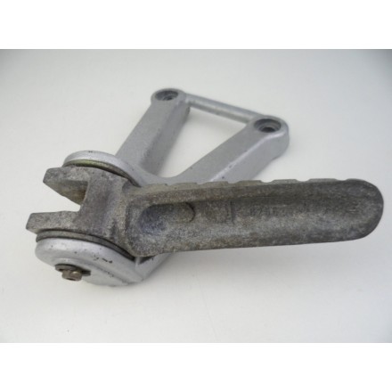 SUPPORTO CON PEDANA POSTERIORE PASSEGGERO SINISTRA CAGIVA MITO 125 EV 1998 SUPPORTO CON PEDANA POSTERIORE PASSEGGERO SINISTRA CAGIVA MITO 125 EV 1998