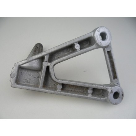 SUPPORTO CON PEDANA POSTERIORE PASSEGGERO SINISTRA CAGIVA MITO 125 EV 1998 SUPPORTO CON PEDANA POSTERIORE PASSEGGERO SINISTRA CAGIVA MITO 125 EV 1998