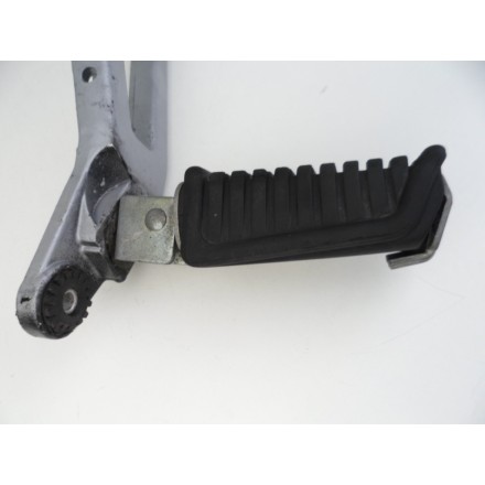 SUPPORTO COMPLETO DI PEDANA POSTERIORE PASSEGGERO DESTRA CAGIVA MITO 125 EV 1998