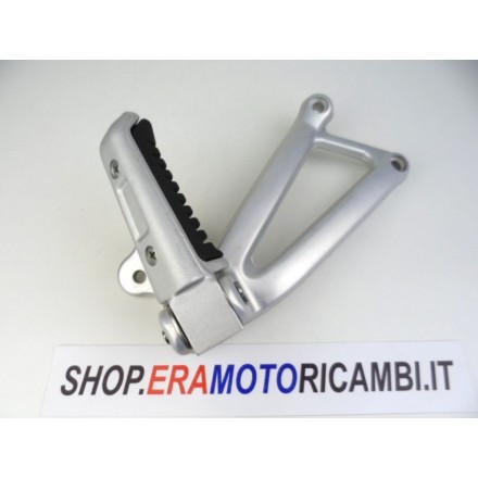 SUPPORTO COMPLETO DI PEDANA POSTERIORE PASSEGGERO DESTRA DUCATI ST3 S ABS 2006