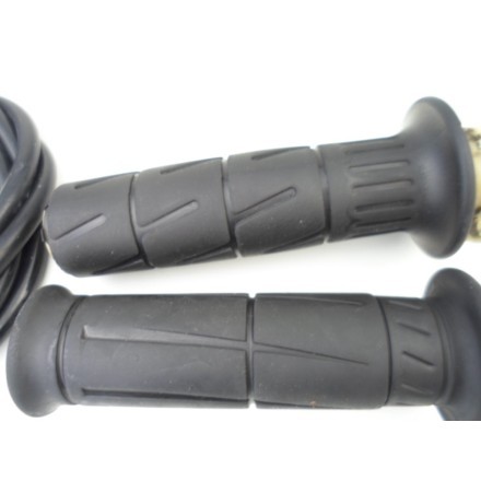 COMANDO GAS DESTRO CON CAVI ACCELERATORE E MANOPOLE MANUBRIO HONDA VF 750 C 1985