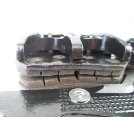 PINZA FRENO RUOTA ANTERIORE SINISTRA COMPLETA DI SUPPORTO HONDA VF 750 C 1985