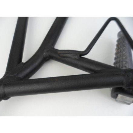 SUPPORTO COMPLETO DI PEDANA POSTERIORE DESTRA ORIGINALE KAWASAKI VERSYS 650 2009