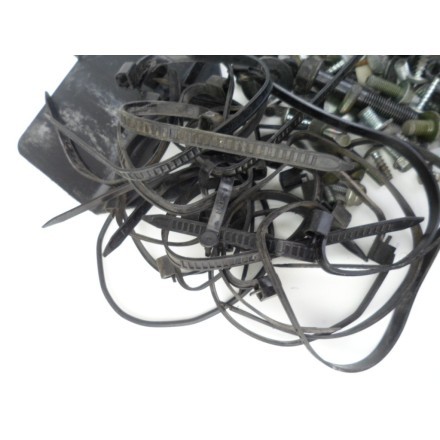 KIT VITERIA BULLONERIA PERNI VITI DADI BULLONI SUZUKI AN 400 BURGMAN 2007