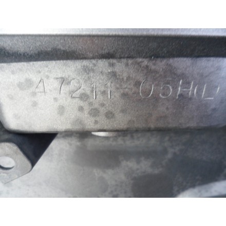 47211-05H L CARENA SELLA COPERCHIO TELAIO SINISTRO SUZUKI AN 400 BURGMAN 2007