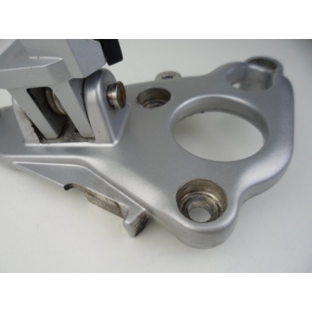 2335872 SUPPORTO COMPLETO DI PEDANA ANTERIORE PILOTA DESTRA BMW R1150 R 2004