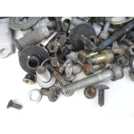 KIT PACCHETTO VITERIA BULLONERIA PERNI VITI DADI E BULLONI BMW R1150 R 2004